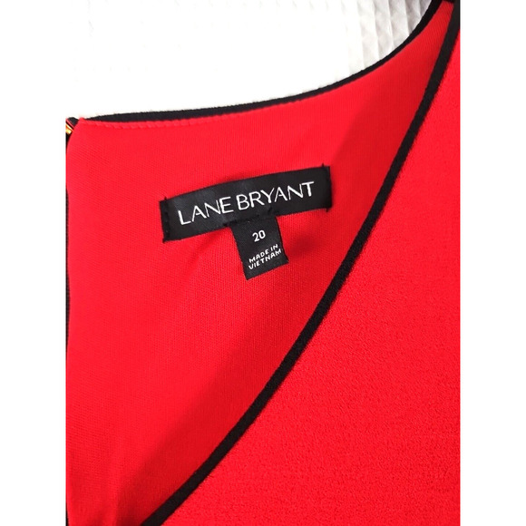 LANE BRYANT ~Woman Size 20~ Red Crepe Bell Sleeves Dress Fully Lined. - Picture 4 of 11